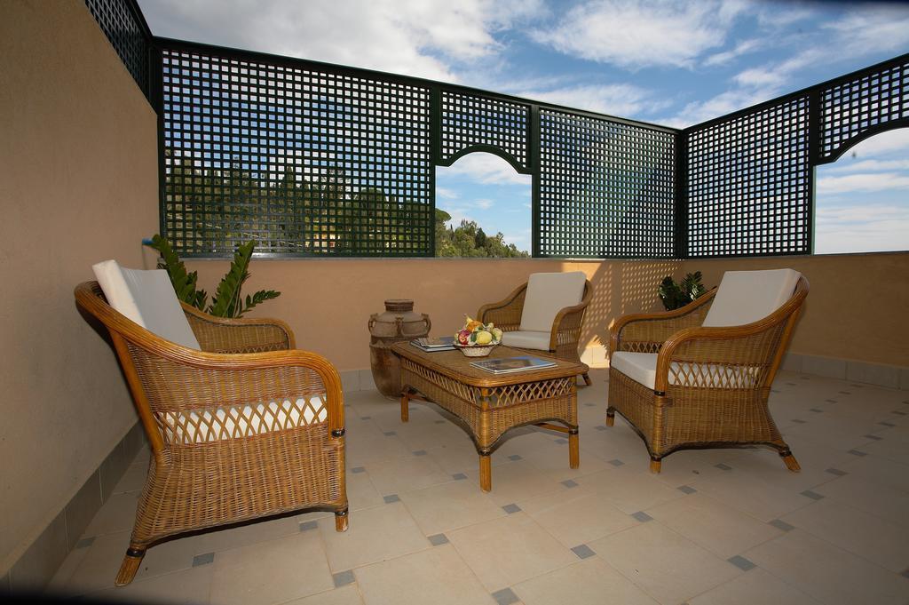 Meridiana Hotel טאורמינה מראה חיצוני תמונה